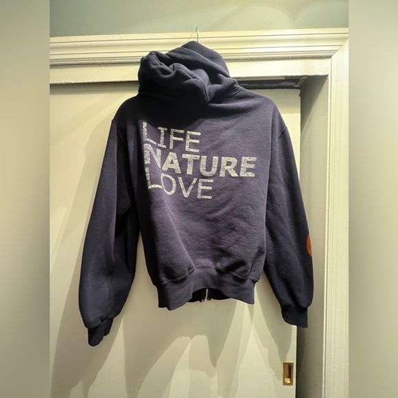 Free City Sweatshirt in Navy Blue. - Picture 2 of 5